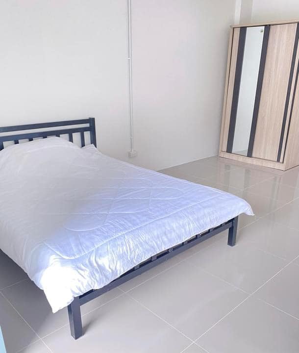 ห้องพัก หอพักพีรพัชร์ 2 พหล 55